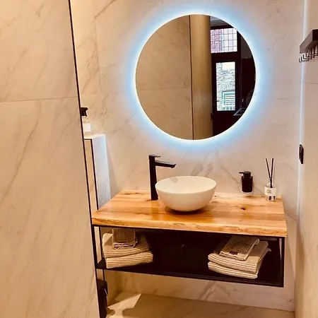 105 Apartament